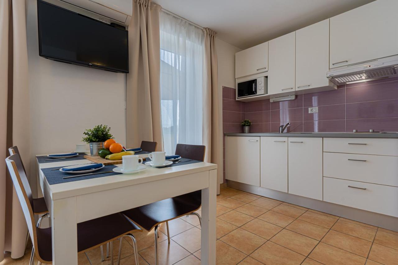 Apartments Dolac Nerezine Bagian luar foto